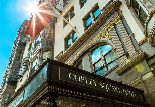 코플리 스퀘어 로비