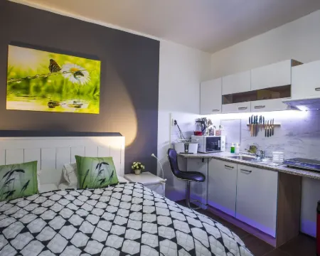 Penmoor Creek - Petržalka Hotels in Bratislava V