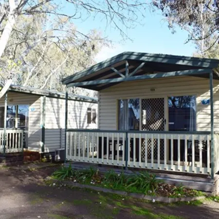 Cohuna Waterfront Holiday Park