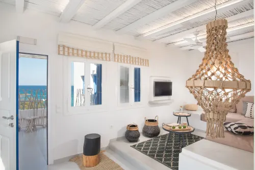 Perla Suites - Delmar Collection - Homestays
