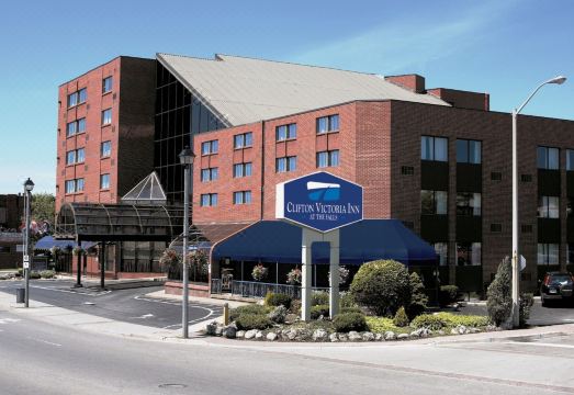 클리프턴 빅토리아 인 앳 더 폴스