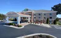 Holiday Inn Express & Suites HIGH POINT SOUTH by IHG Hoteles en Archdale