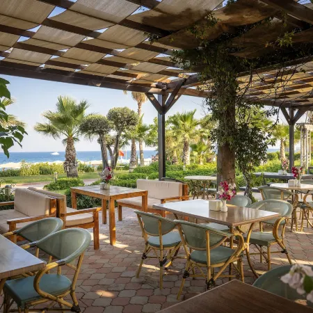 L'Oceanica Beach Resort