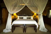 Makweti Safari Lodge Hotels near Caesar'
