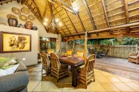 Mhlati Guest Cottages Hotels in Malelane