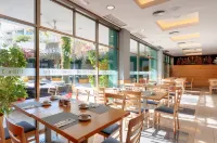 Sol Port Cambrils - breakfast