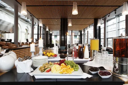 Elite Stadshotellet Växjö Отели рядом со станцией Ваксджо- станция