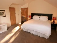 The Oak Inn Staplow Hotels in Ledbury