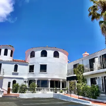 Masterpiece Hotel