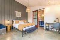 The Gem Estate by Avantstay Modern Farmhouse w/ Lavender Fields + Hot Tub Hôtels à : 