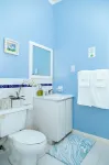 Silver Palms Charming 1Br Private Beach and Pool Hotels in Greenwich Park