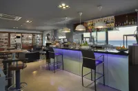 洛卡馬爾專享水療飯店-限成人入住 - 酒吧