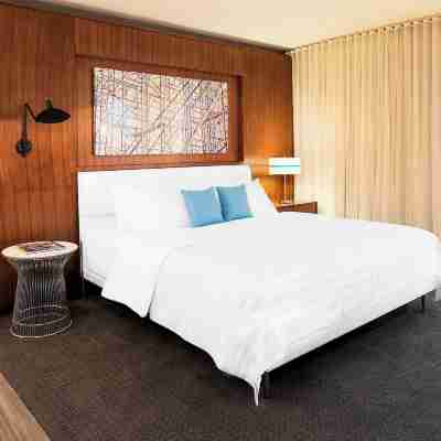 Le Méridien Chicago - Oakbrook Center Rooms