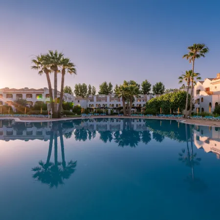 Golden Club Cabanas