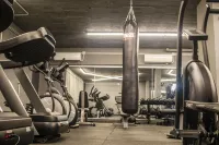 Waves Luxury Apartments - Gym