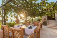 Ninon - Design B&B - Adults Only