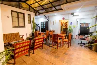 Yabar Hotel Plaza