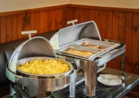 Flagship Inn - breakfast