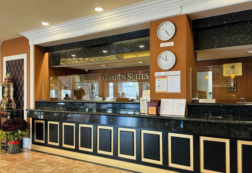 호텔 주변 편의시설