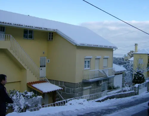 Casas do Castelo Hotels in Seia
