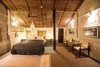 Tiger Tops Tharu Lodge Hotel a Meghauli