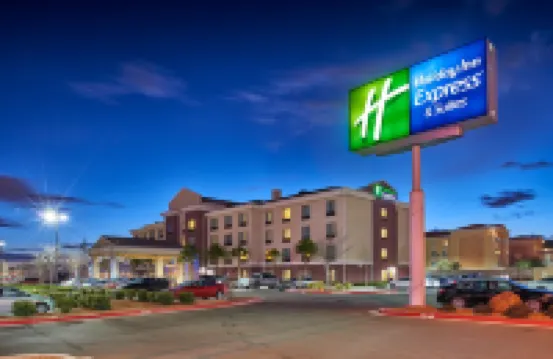 Holiday Inn Express & Suites EL PASO AIRPORT by IHG