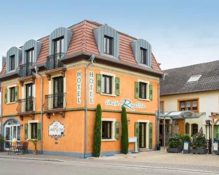 โรงแรมคาซ่ารุสติกา โรงแรมในRust