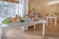 Felix Hotels - Hotel La Coluccia - breakfast