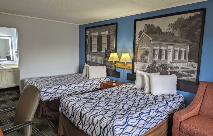 Sprucewood Inn