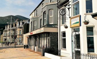 Mourne Mountain Art Apartments