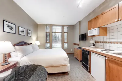 Cascade Lodge Hotel a 
