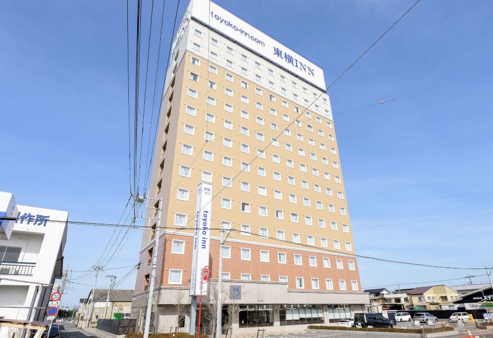 토요코 인 굼마 이세사키 에키마에 로비