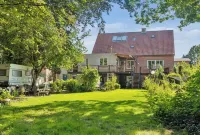 Lovely Town Apartment - Sleeps 5 Parking & Garden Hotels in Rødding