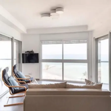 Amazing Sea View 3 Br Apt Iconic Tower