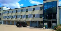 Hotel am Klieversberg Hoteles en Wolfsburgo