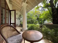 Claire Villa by Younger Villas & Resorts Hotels near Jayasumanaramaya
