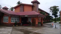 Myanmar Sports Hotel Hotel a Yankin Township