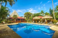 Guacamaya Lodge Hotels in Emerald Woods