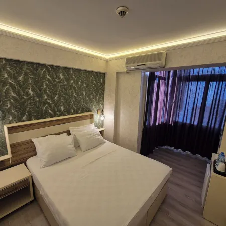 Best Smyrna Hotel