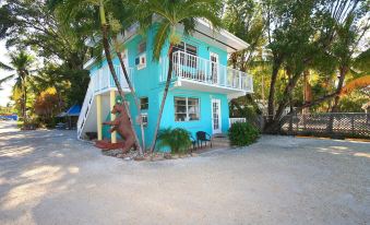 Sunset Cove Beach Resort