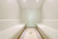 30th Floor-Skyline above a City - spa