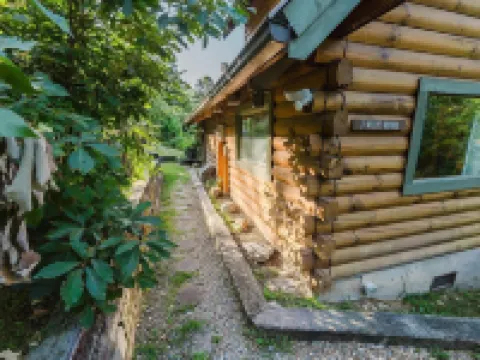 J Willy's Refuge 2 Bedroom Cabin by RedAwning Hoteles en Townsend