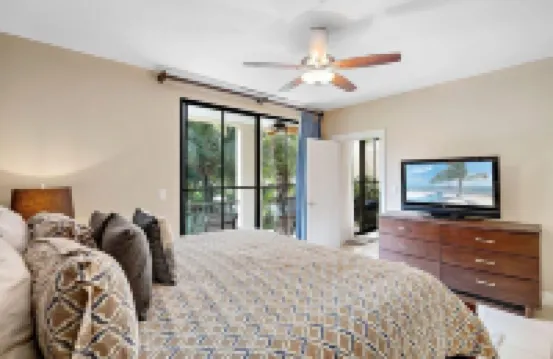 3Bd Beauty in Coco - Have Coffee or Meals Overlooking Pool