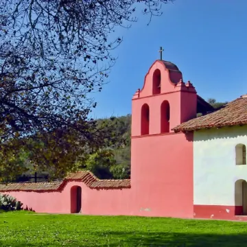 Lotus of Lompoc - A Great Hospitality Inn