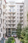 Queen's Court Hotel & Residence Hotels in Budapest
