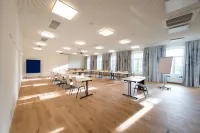 蓋布里恩 默德靈住宿飯店