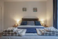Shorelands - 1 Bedroom Apartment - Manorbier Hotels in Manorbier