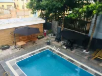 Luxor Apartments โรงแรมใน