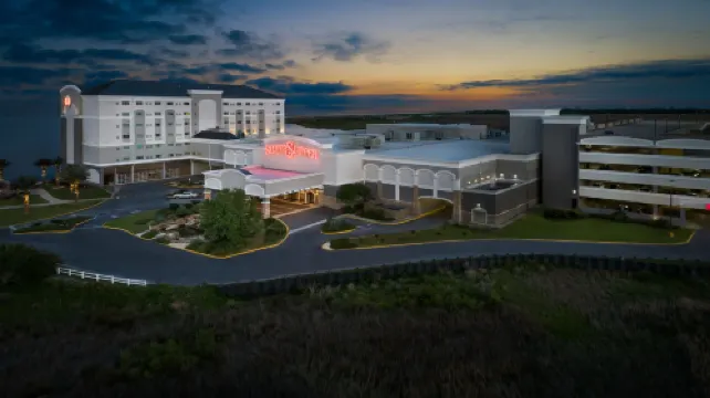 Silver Slipper Casino & Hotel - Adults Only