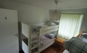 Arctic Paradise - 4 Bedroom Apartment in Tromso